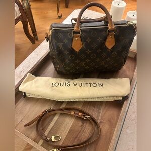 Louis vuitton speedy